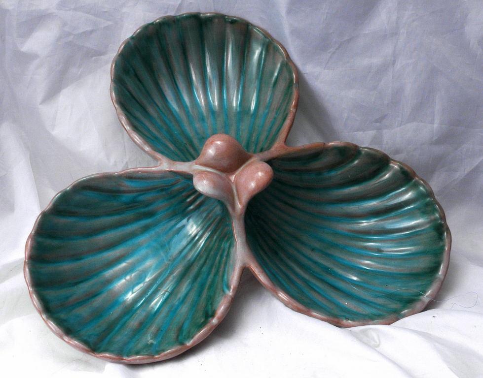 Stangl Pottery Clam Shell Dip Caddy / Relish Plate