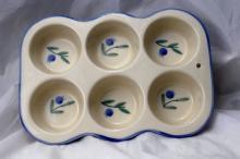 Heavy Ceramic Porcelain Muffin Pan, Polish, Blueberry motif