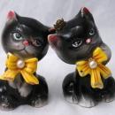 PY , Japan Embellished Kitty Cat Salt Pepper Shakers 1950's Free Shipping