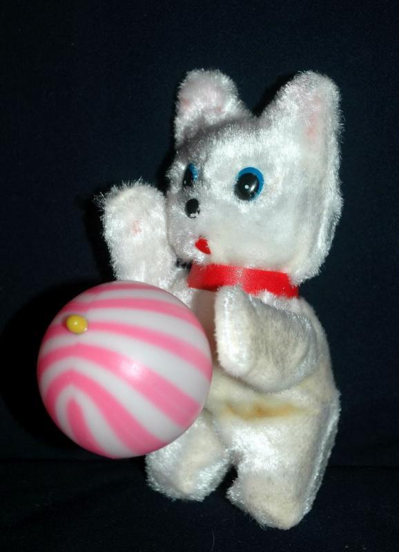 Vintage Wind Up Toy Kitten with Ball -plush In Box