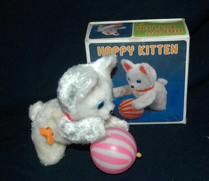 Vintage Wind Up Toy Kitten with Ball -plush In Box