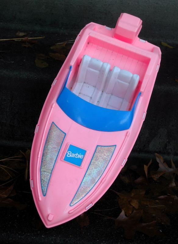 Vintage Barbie Pink Speed Boat FREE SHIPPING !