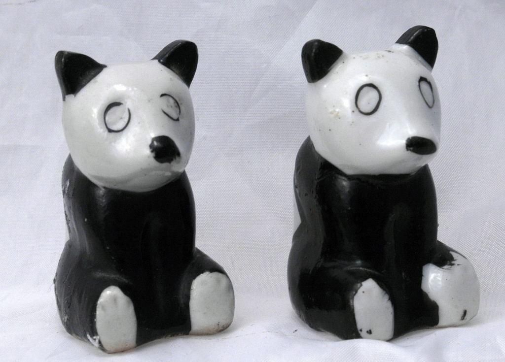 Old Panda Bear Salt Pepper Shakers, Japan , Hand painted FREE SHIPPING