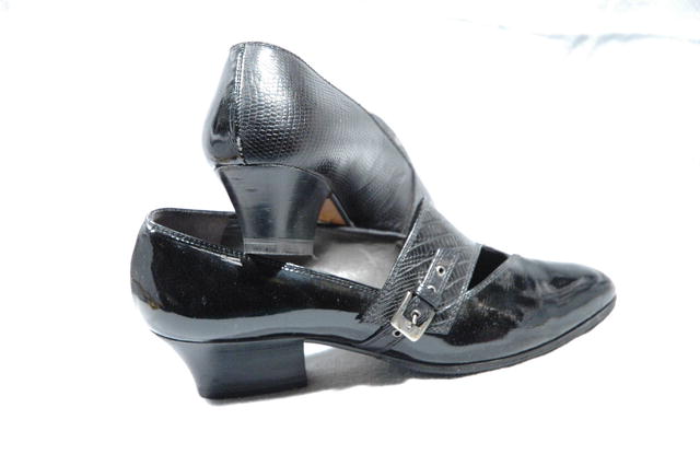 Sergio Rossi Italian Leather shoes for Low
