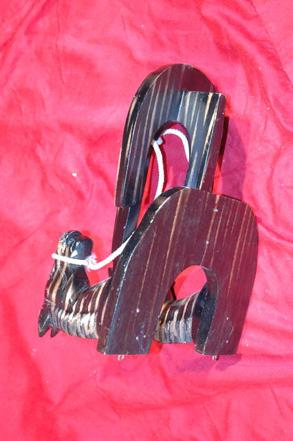 EQUESTRIAN TACK HANGER Carved Pine Horse Head Horse Shoe Tack Hanger