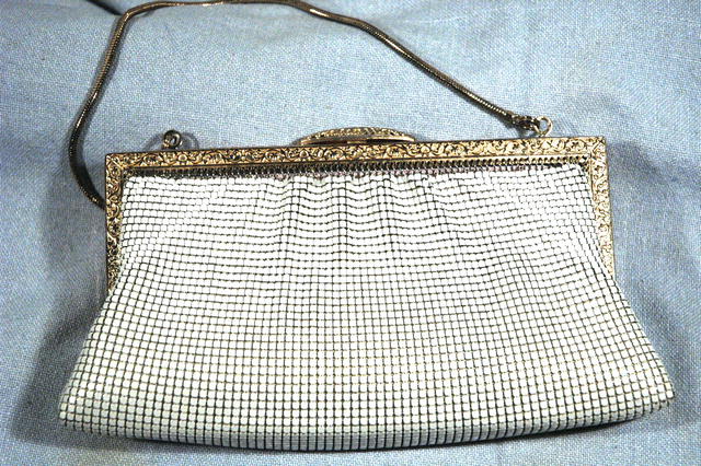 Vintage White Mesh Purse evening bag