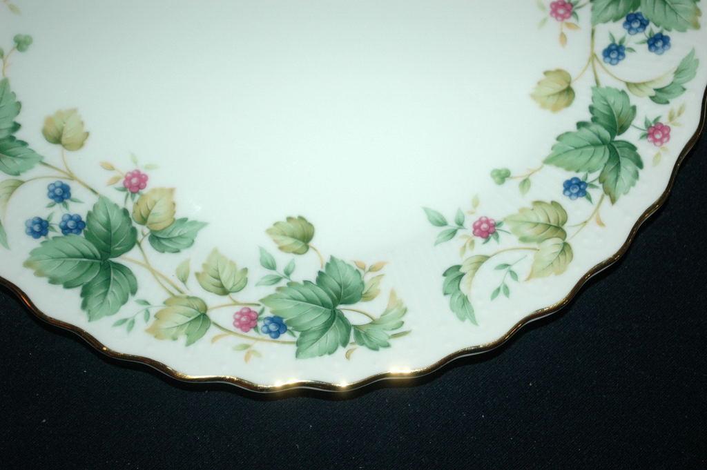 Andrea by Sadek Porcelain Cake Plate with Matching Server Vineyard Pattern FREE SHIPPING