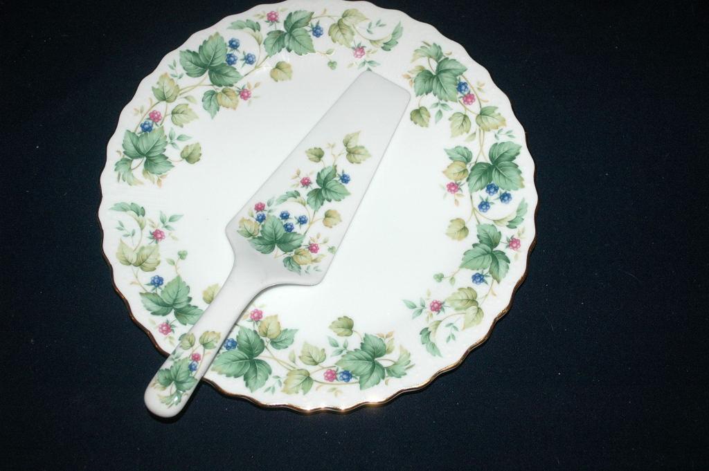 Andrea by Sadek Porcelain Cake Plate with Matching Server Vineyard Pattern FREE SHIPPING