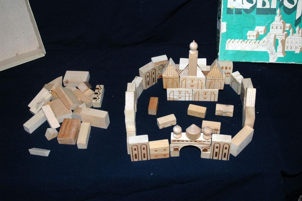 Vintage Box of Russian Building Blocks Free shipping