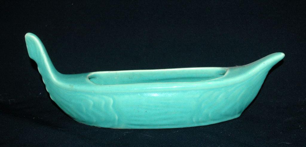 Vintage USA Gondola Pottery Planter