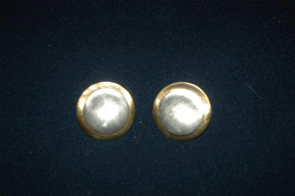 Vintage Marjorie Baer Earrings MBSF Modernist Hammered Mixed Metals Clip on Earrings. FREE SHIPPING!