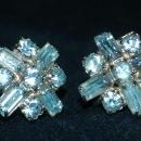 Darling Blue Crystal Screw Back Earrings vintage Free Shipping