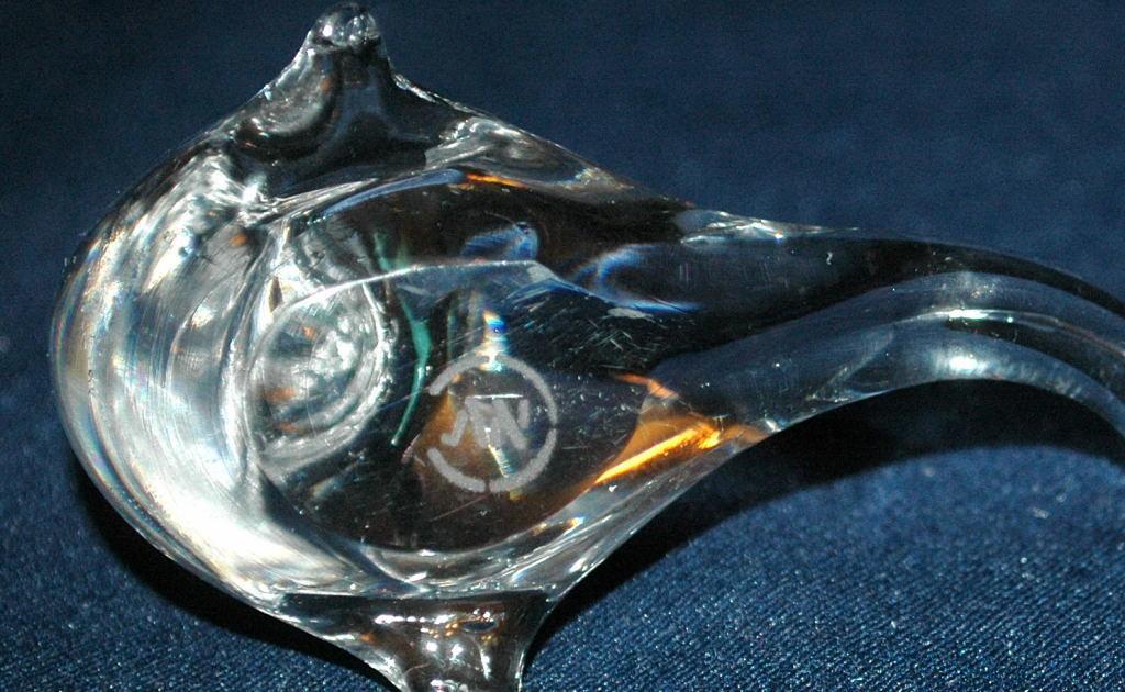 Hand Blown Crystal Glass Seal Paperweight Signed NV Free Shipping