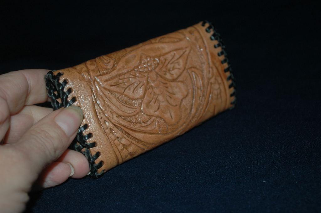 Hand Tooled Leather Bi-Fold Key Ring Holder Free Shipping