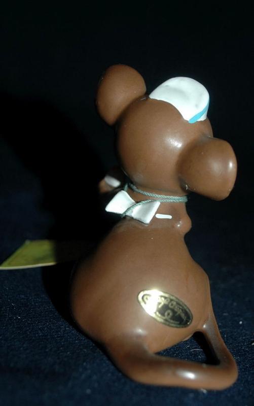 VINTAGE JOSEF ORIGINALS NURSE MOUSE WITH PILLS FIGURINE MADE IN JAPAN with tags Free Shipping