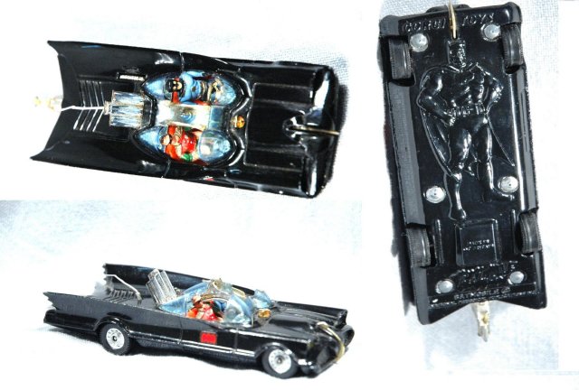Orig 60's Corgi Batmobile with Batman & Robin