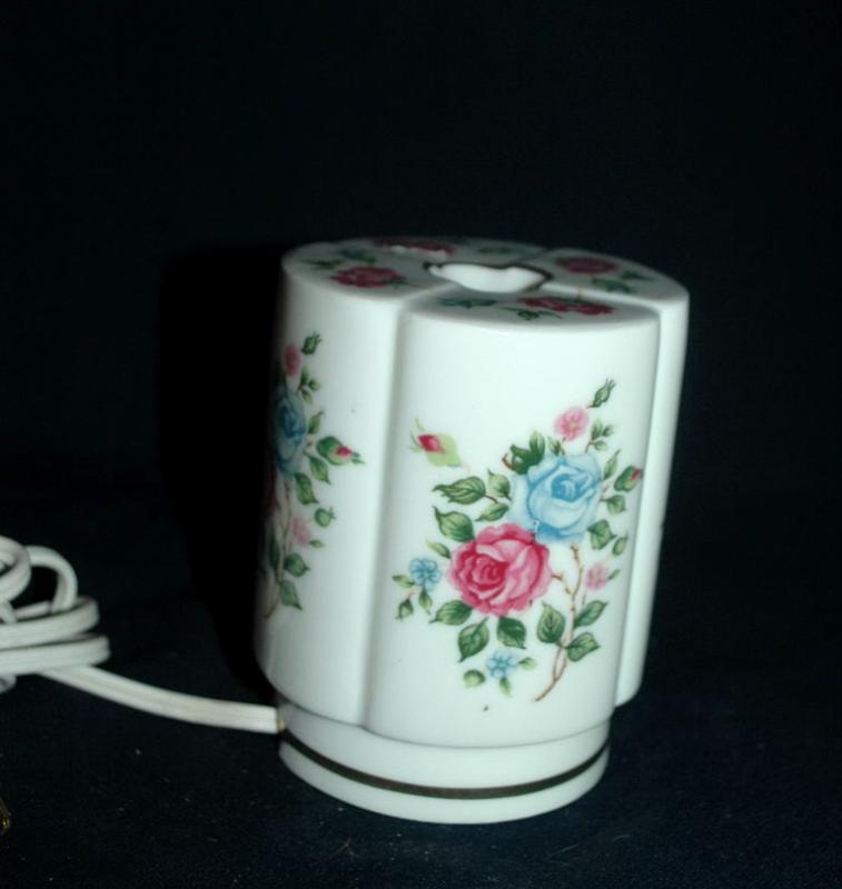 Roses Porcelain Lamp Night-Light