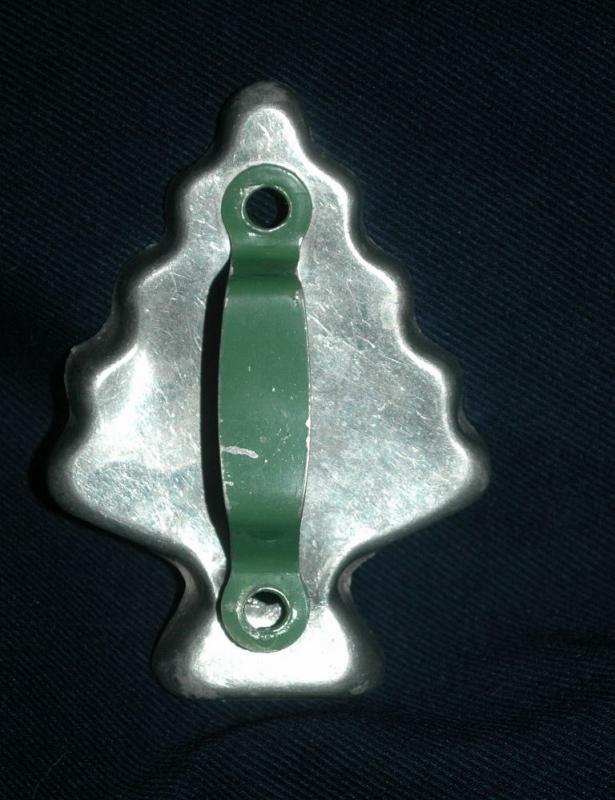 Christman Tree Aluminum Cookie Cutter Green Painted Handle FREE SHIPPING