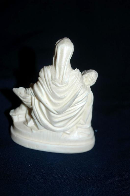 Vintage G. Rugger Alabaster Bianchi Sculpture Pieta Free Shipping