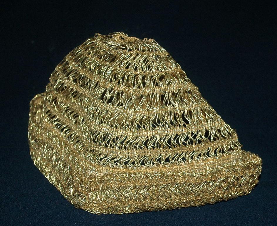 Vintage Metallic Gold Crochet Cloche Flapper Hat Free Shipping
