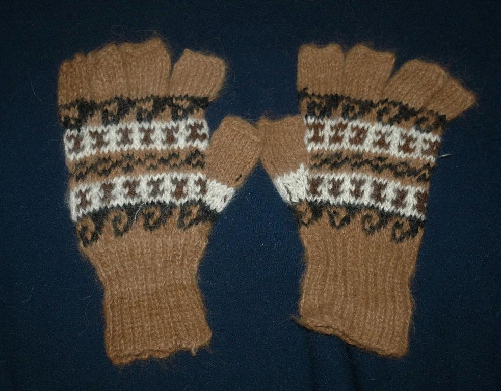 100% Baby Alpaca Gloves, Large size Free Shipping