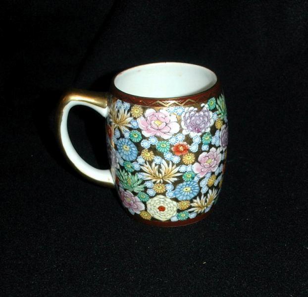 Kutani Ware Porcelain Japanese Gold & Flower millefleur Coffee Mug Cup
