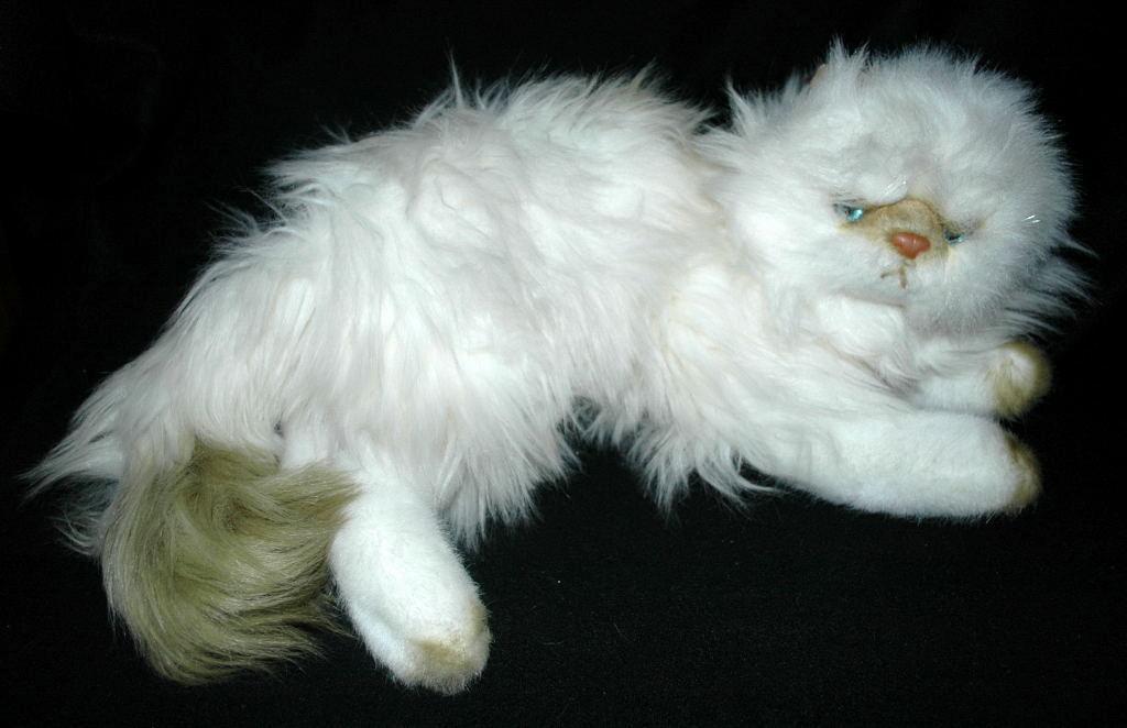 Yomiko Classics Long Haired Siamese Persian Cat 25