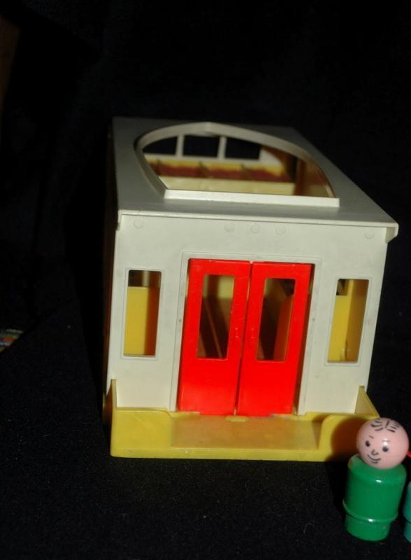 Fisher Price Little People Play Family Camper Set With Boat, Family and Dog