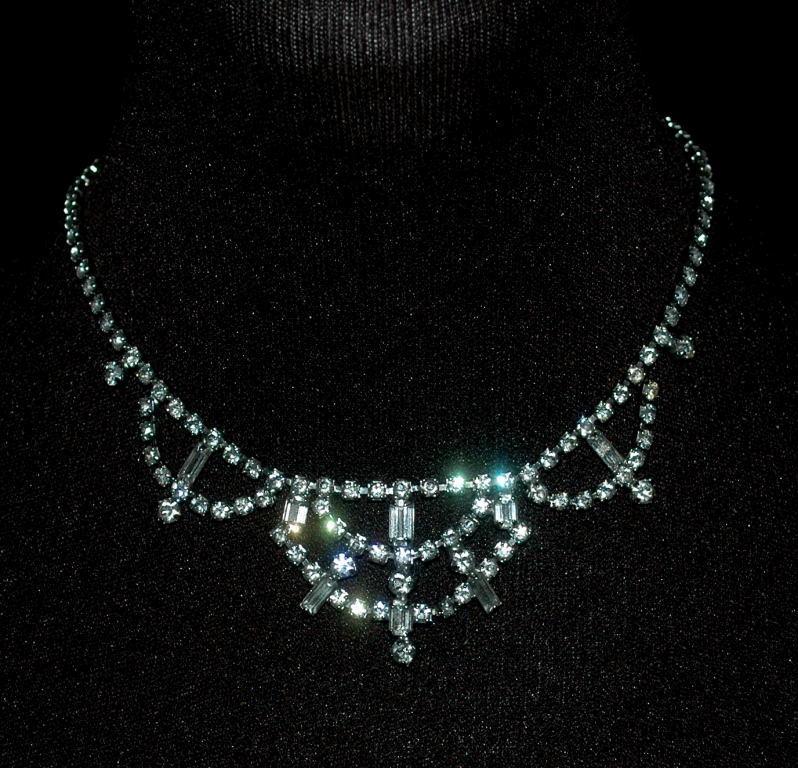 White Crystal Rhinestone Choker Necklace, Vintage Elegant Princess Style