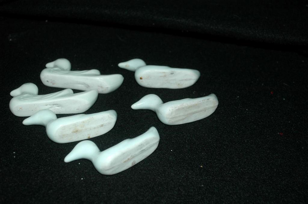 6 Porcelain Duck Chopstick or Knife Rests