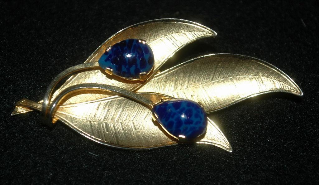 Gold Leaf Lapis Brooch marked Austria