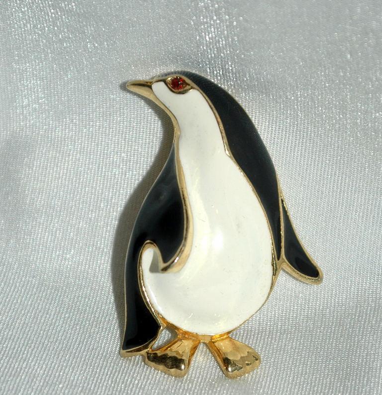 Enameled & Gold Penguin Pin Brooch