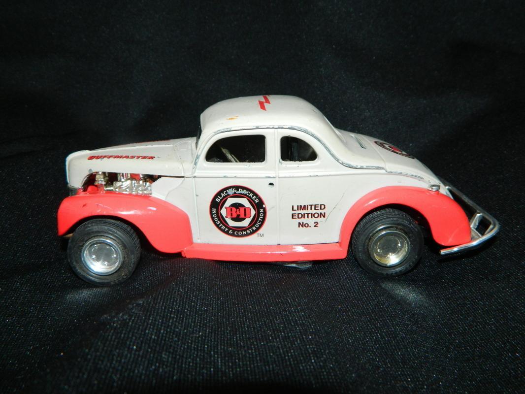 Ertl Ertl 1940 Ford Die Cast Metal Vehicle, Coin Bank Limited Edition No. 2