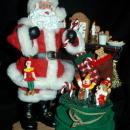Kirkland Signature Fabric Mache Santa Claus Center Piece