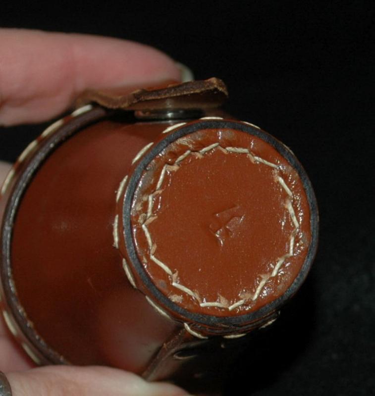 Leather Shot Glass Holder with 4 Stainless Steel Shot Glasses - Vintage!