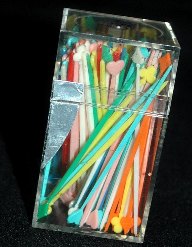 4-Aces Party Picks Card Suit, plastic, vintage unopened box