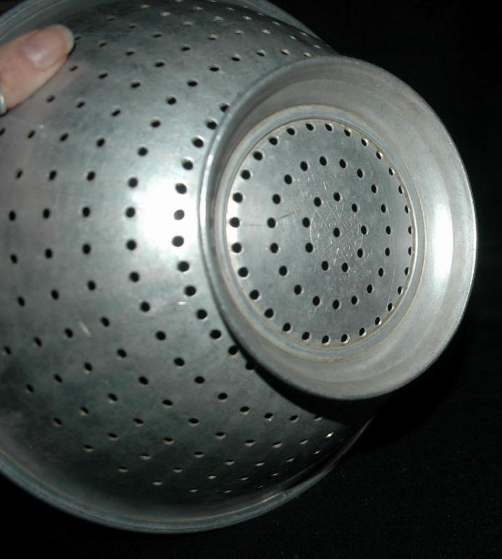 Vintage Aluminum Wear-Ever Colander Strainer Footed with Handles