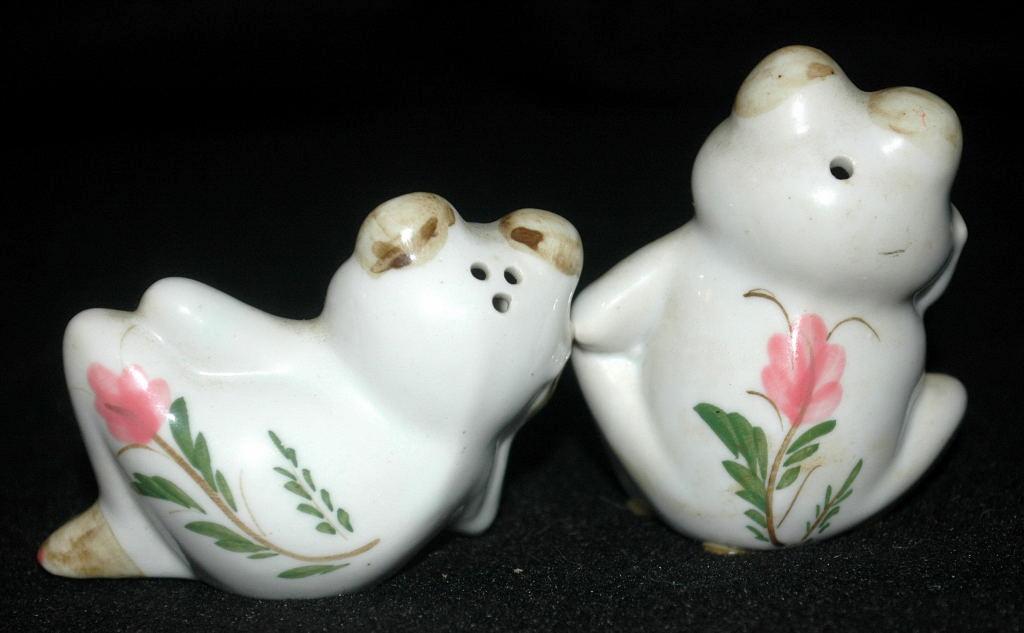 Resting Frogs Porcelain Salt & Pepper Shakers