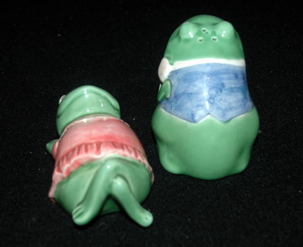 Mary Ann Baker Otagiri Frog Girl & Boy Salt & Pepper Shakers Made in Japan