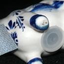 Dutch Delfts Blue Hand Painted Cow Salt Pepper Shaker with Tags original Bo -Kado