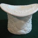 Fenton Milk Glass DAISY & BUTTON Top Hat #1993