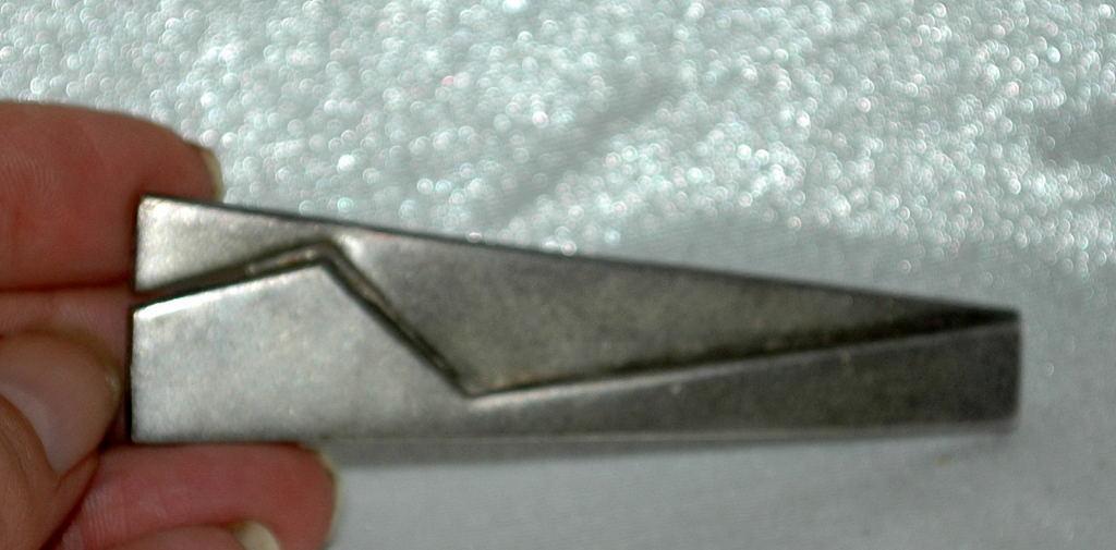Sliver Bar Pin Brooch Modernist with Native American Flare
