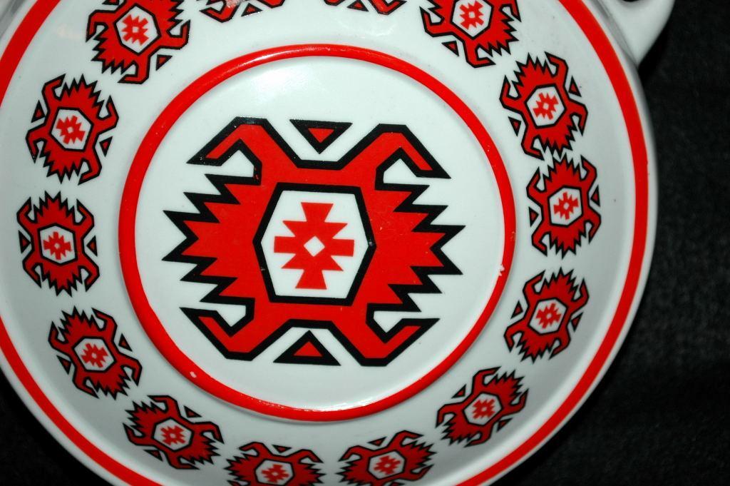 FP Zajecar Yugoslavia Ceramic Porcelain pottery Flask / Hand painted with Bold Ethnic Pattern