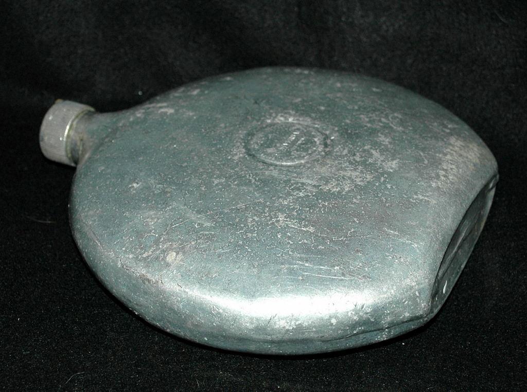 Antique Aluminum canteen - Lander's, Frary & Clark Universal - Patented December 11th 1923