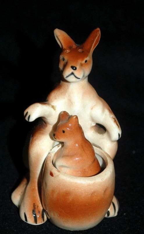 kangaroo salt pepper shaker with baby Joey