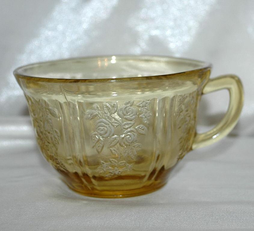 5 AMBER DEPRESSION GLASS CUPS SHARON/CABBAGE ROSE/ Federal Glass Co.