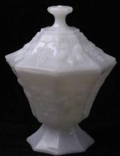 VINTAGE 50s FIRE KING MILK GLASS HARVEST GRAPE OCTAGONAL PANELED FOOTED CANDY BOWL WITH LID