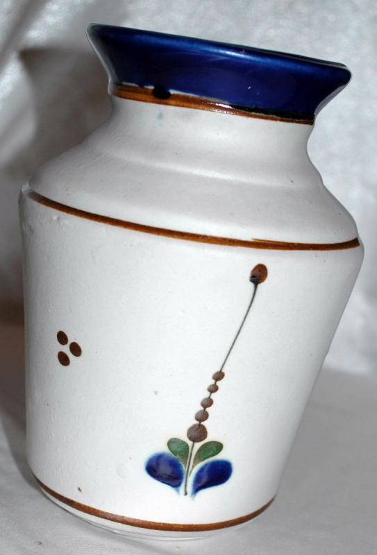 Old Mexican Tonala Stoneware Enamel Pottery Vase with swan motif