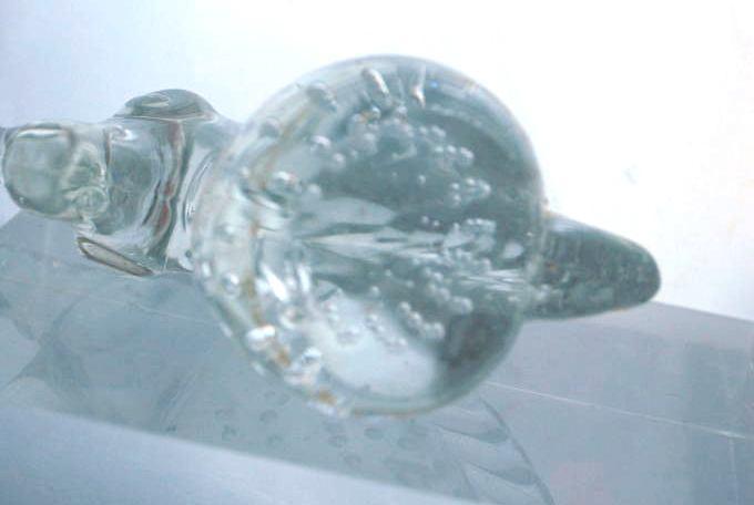 VINTAGE CLEAR ART GLASS UNICORN PAPER WEIGHT