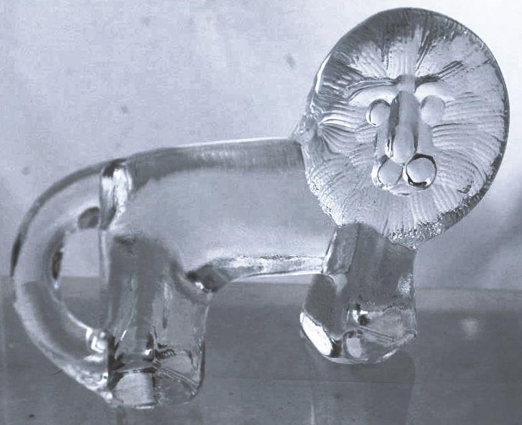 Bertil Vallen for Kosta Boda of Sweden Crystal Glass Lion